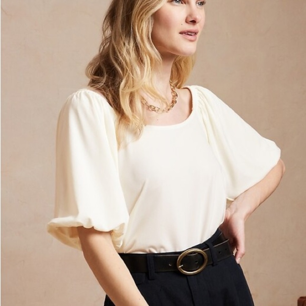 Banana Republic Cream Blouse with Puff Sleeves NWOT